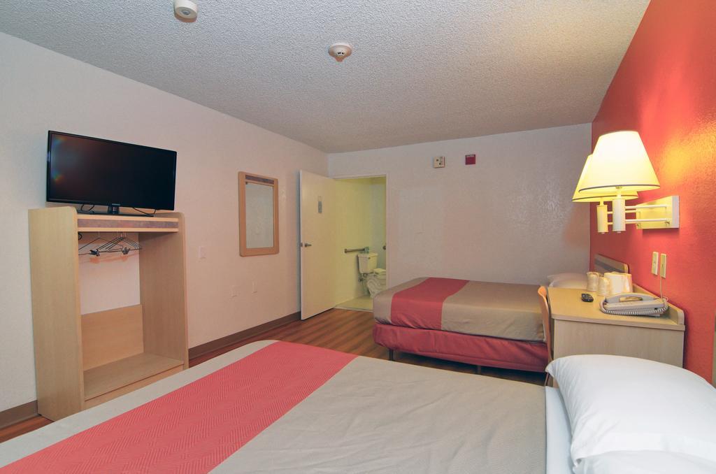 Motel 6-North Palm Springs, Ca - North Kamer foto